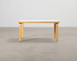 Artek 80B bord vit laminat