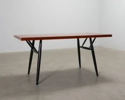 Artek Pirkka matbord brun