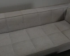 BoConcept Milos 5-sits hörnsoffa med fotpall ljusgrå