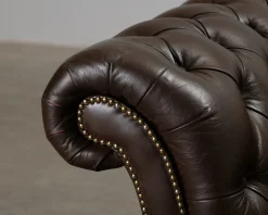 Chesterfield 3-sits skinnsoffa mörkbrun