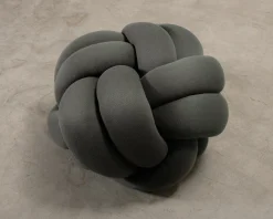 Design House Stockholm Knot XL puff Forest Green