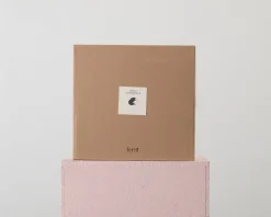 Ferm Living Omhu tallrik ø 36 cm benvit