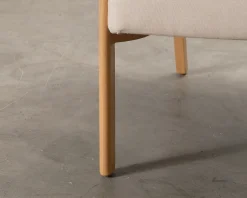 Forms & Objects Viola utefåtölj beige