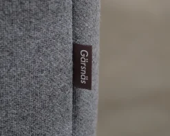 Gärsnäs Kvilt 2-sits soffa mörkgrå