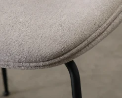 GUBI Beetle stol beige