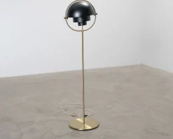 Gubi Multi-Lite golvlampa mässing / svart