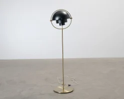 Gubi Multi-Lite golvlampa mässing / svart