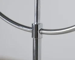 Gubi Multi-Lite golvlampa svart / krom