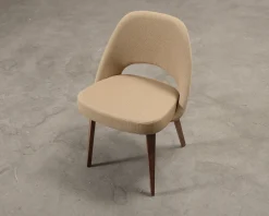Knoll Eero Saarinen Executive Chair stol beige