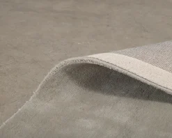 Layered Solid Wool matta 180 x 270 cm Sage