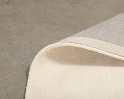 Layered Solid Wool ullmatta 200 x 300 cm Bone White