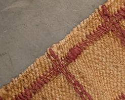 Layered Strata Braided Jute matta 140 x 200 cm Burgundy
