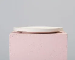 Louise Roe Gallery Objekt 10 bricka kalksten