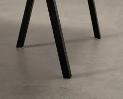 Matbord 210cm vit / svart
