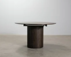 Mio Astrid matbord ø 136 cm mörkbrun
