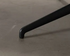 Muuto Fiber Conference Swivel fåtölj svart / mörkblå