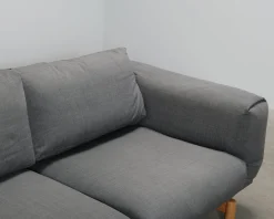 Muuto Rest 2-sits soffa grå