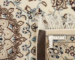 Nain 9 La orientalisk matta 115 x 178 cm