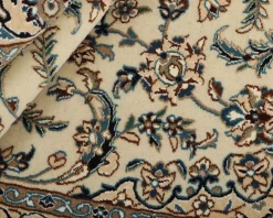 Nain 9 La orientalisk matta 119 x 179 cm