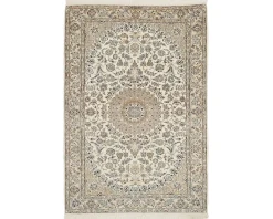 Nain 6 La orientalisk matta 122 x 179 cm