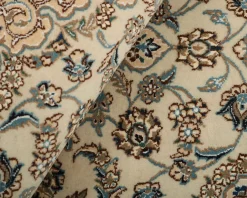 Nain 9 La orientalisk matta 89 x 131 cm