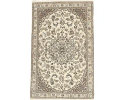 Nain 9 La orientalisk matta 95 x 148 cm