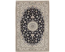 Nain 6 La orientalisk matta 156 x 240 cm