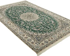 Nain 9 La orientalisk matta 155 x 244 cm