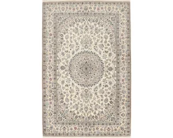 Nain 9 La orientalisk matta 195 x 308 cm