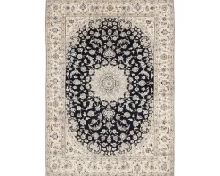 Nain 9 La orientalisk matta 247 x 351 cm