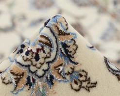 Nain 6 La orientalisk matta 205 x 252 cm