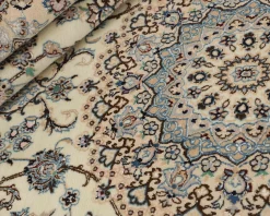Nain 9 La orientalisk matta 201 x 298 cm