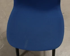 Normann Copenhagen Form stol blå