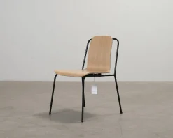 Normann Copenhagen Studio stol vit