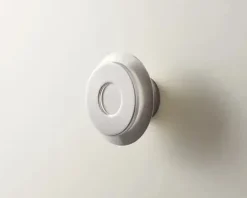 Pholc Lille 18 vägglampa aluminium