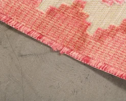 Rugvista Saga Kilim matta 160 x 230 cm röd