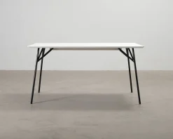Sofacompany Allie matbord 150 cm vit / svart
