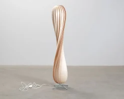 Tom Rossau TR7 golvlampa Natural
