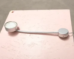 Vägglampa metall