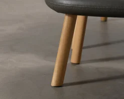 Vitra HAL fåtölj med fotpall grå